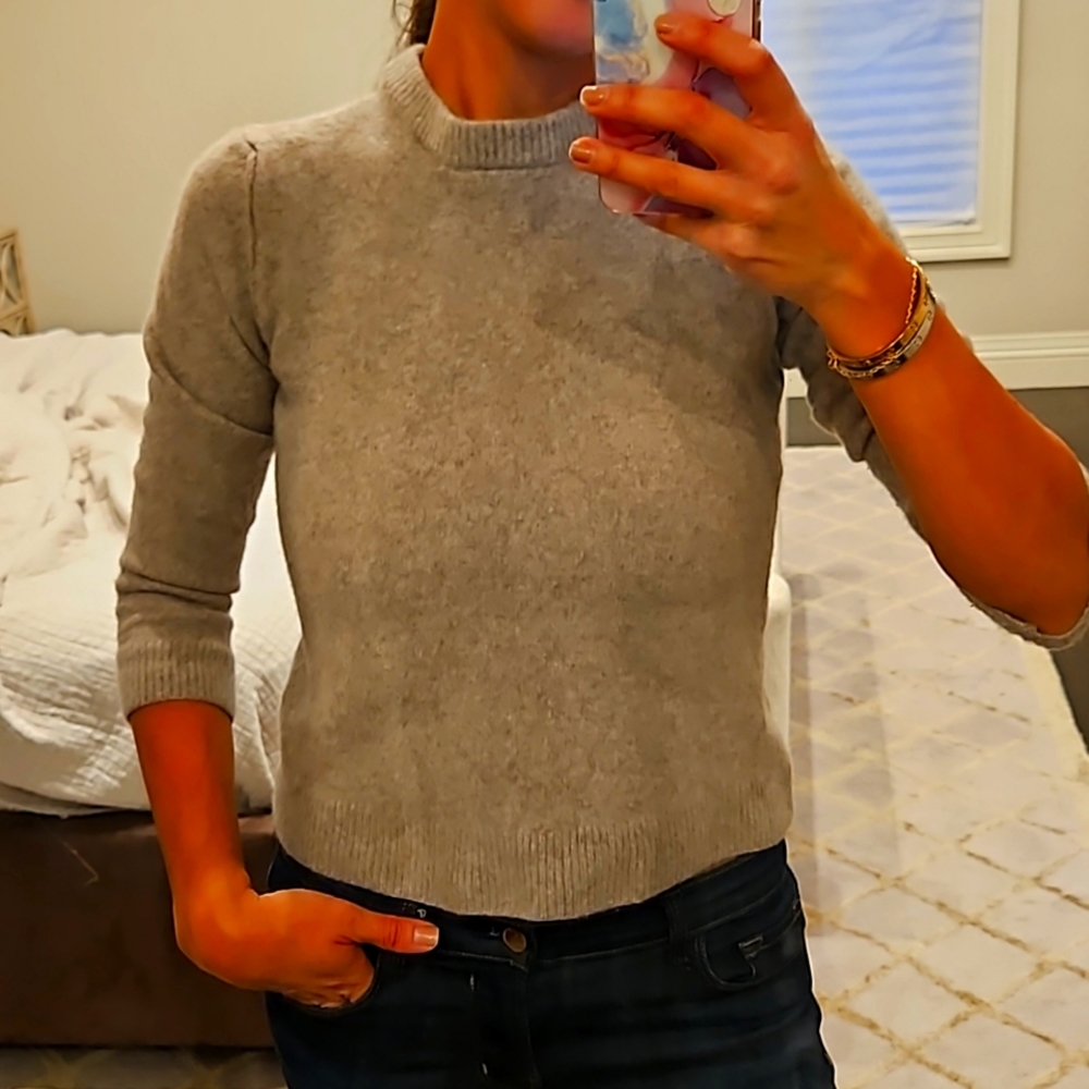 WOMEN'S ZARA CASHMERE & WOOL BEIGE PULLOVER SWEATER $60